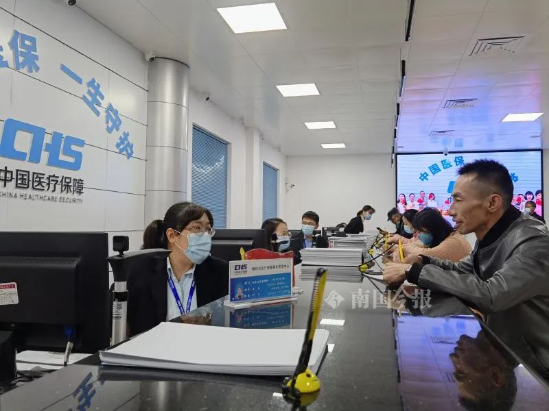 图木舒克最新柳州市医保换现金方法分析(最方便真实的图木舒克柳州医保卡换现金方法)